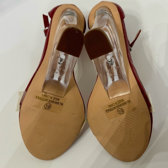 NWOT/NWOB Olivia Ferragamo Red Snakeskin Ankle Strap Sandal Wedges w/Clear Base - Picture 8 of 10